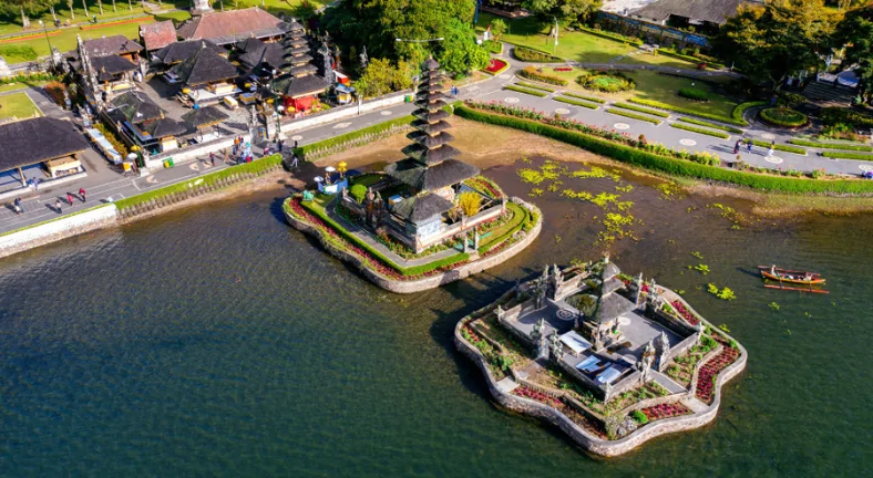 Omra & Malaisie & Indonesie